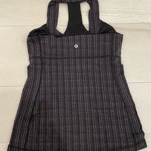 Black/grey Lululemon racer back tank top, Size 8.
